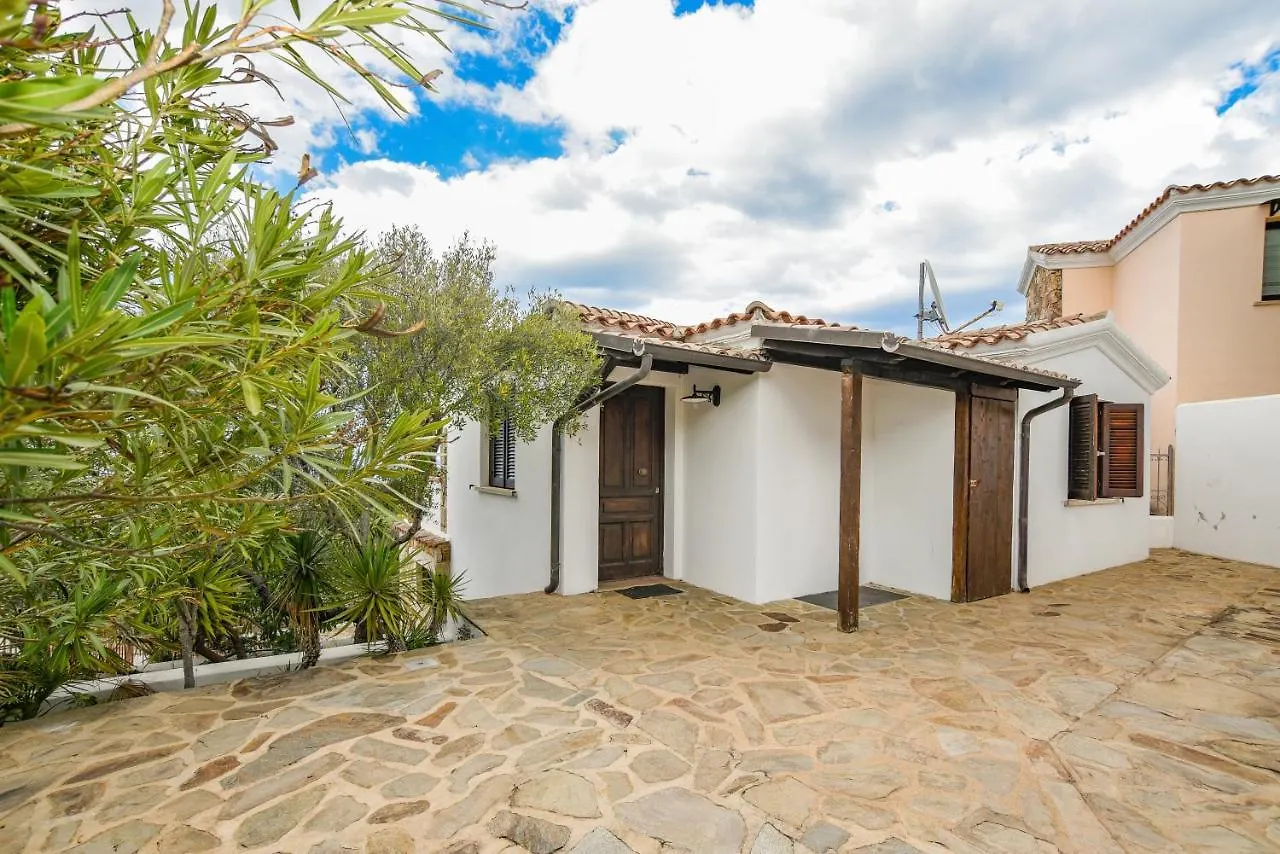 Apartment Appartamento Gelsomino, Con A/C Porto San Paolo